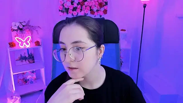 VirtuallVoyant online show from 20, 10, 2025