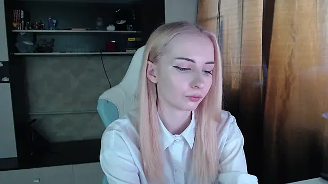 Cutti Crystal online show from 2, 4, 2026