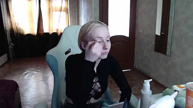 Cutti Crystal online show from 13, 4, 2026