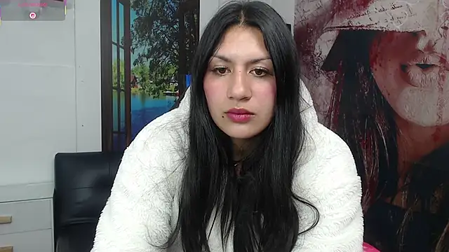 Snapshot of gigi_gilt_ chatting on 10, 9, 2025 gigi gilt online show from 10, 9, 2025