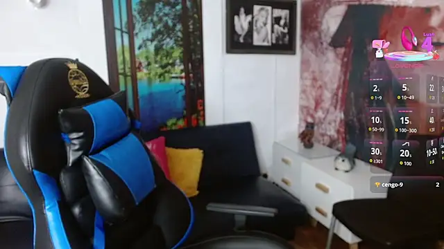 gigi gilt  online show from 9, 11, 2025