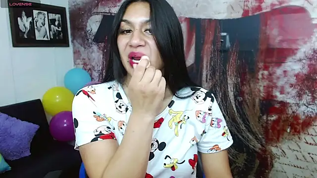 Snapshot of gigi_gilt_ chatting on 17, 7, 2026 gigi gilt online show from 17, 7, 2026