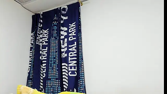 Snapshot of _Logan_Colton_ chatting on 5, 11, 2025 Logan Colton online show from 5, 11, 2025