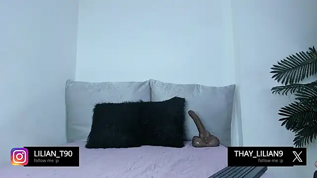 Lilygomezz online show from 3, 10, 2025