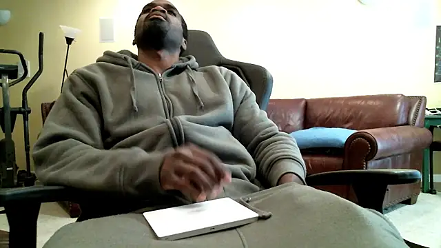 Snapshot of james421__ chatting on 20, 11, 2025 james421 online show from 20, 11, 2025