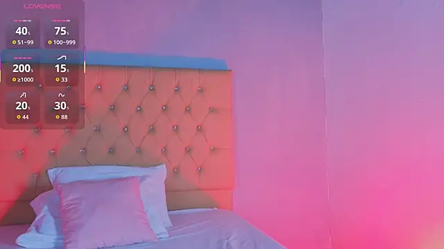 Snapshot of Zafiro__Brown chatting on 23, 11, 2025 Zafiro Brown online show from 23, 11, 2025