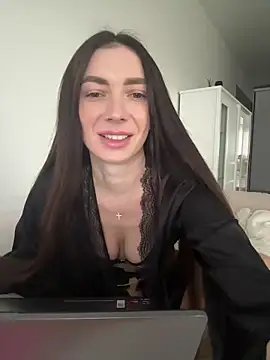 AmandaStoun online show from 15, 12, 2025