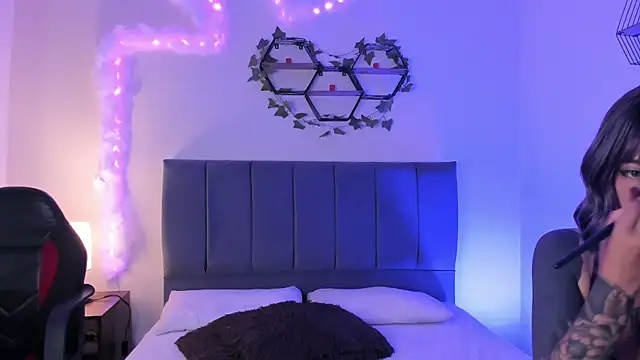 Snapshot of Ambar_gh1 chatting on 27, 10, 2025 Ambar gh1 online show from 27, 10, 2025