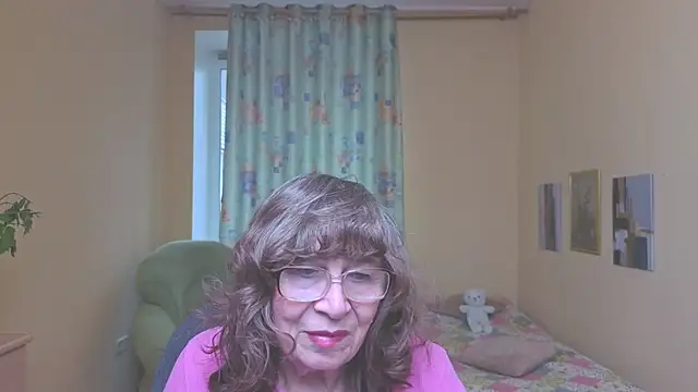 Betty Brick online show from 7, 5, 2026