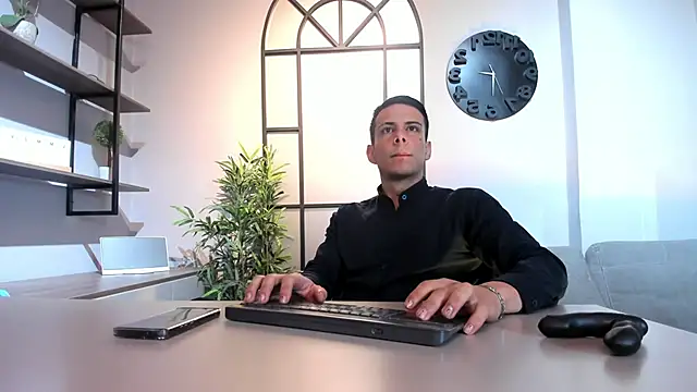 Dustin Sonne online show from 10, 11, 2025