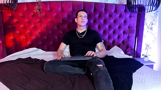 Dustin Sonne online show from 10, 2, 2026