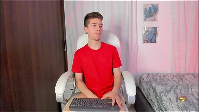 Snapshot of ThiagooJames chatting on 6, 10, 2025 ThiagooJames online show from 6, 10, 2025