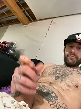 Snapshot of hue-g-rection chatting on 3, 3, 2026 hue-g-rection online show from 3, 3, 2026