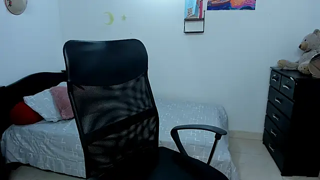 Snapshot of Sweet_Amanda_95 chatting on 17, 11, 2025 Sweet Amanda 95 online show from 17, 11, 2025