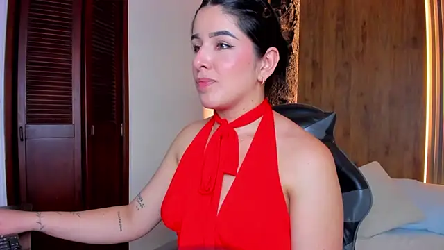Snapshot of evelin_lopezz chatting on 11, 10, 2025 evelin lopezz online show from 11, 10, 2025