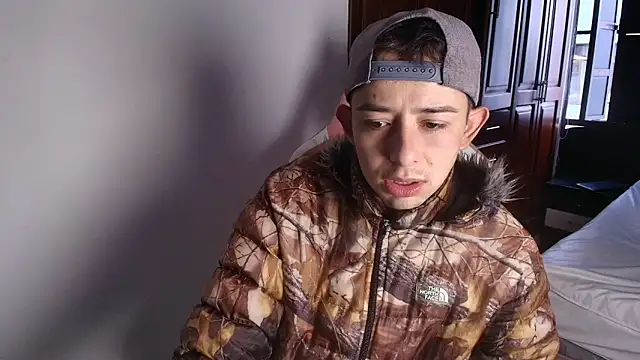 Aleecandrews online show from 9, 10, 2025