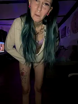 Snapshot of Seductively4_20 chatting on 13, 12, 2025 Seductively4 20 online show from 13, 12, 2025