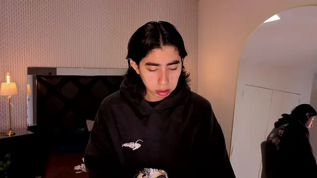 ryo light online show from 8, 10, 2025