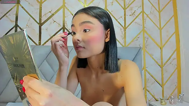 Snapshot of Cassidy_14 chatting on 7, 10, 2025 Cassidy 14 online show from 7, 10, 2025