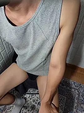 Snapshot of icejuljulju chatting on 12, 9, 2025 icejuljulju online show from 12, 9, 2025