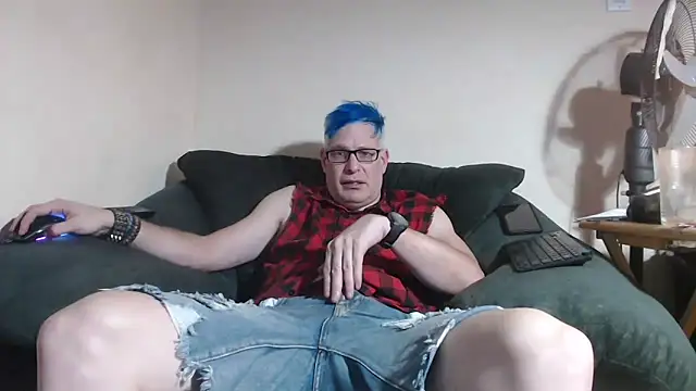Snapshot of nerdy6 chatting on 17, 5, 2026 nerdy6 online show from 17, 5, 2026