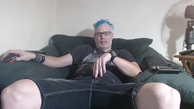 Snapshot of nerdy6 chatting on 7, 6, 2026 nerdy6 online show from 7, 6, 2026