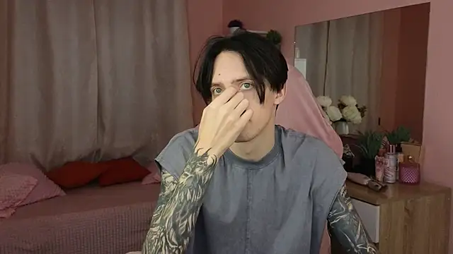 Martin Jin online show from 11, 11, 2025