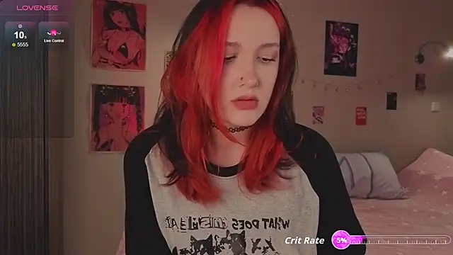 Snapshot of CrystalBlaze_ chatting on 9, 10, 2025 CrystalBlaze  online show from 9, 10, 2025