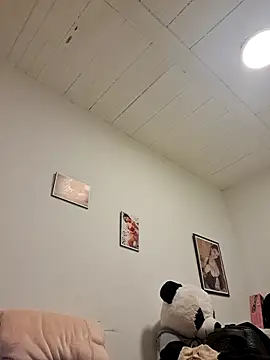 Samantha hotly online show from 9, 3, 2026