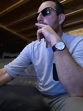 BrunJulienMetis online show from 5, 4, 2026