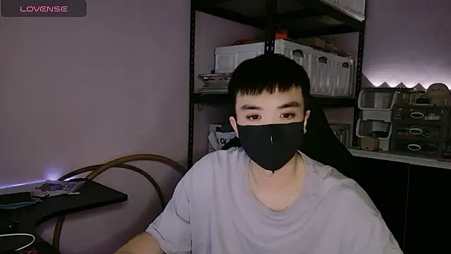 Snapshot of doggyman523 chatting on 12, 1, 2026 doggyman523 online show from 12, 1, 2026