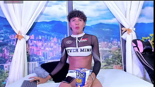 MilthonDelis online show from 9, 11, 2025