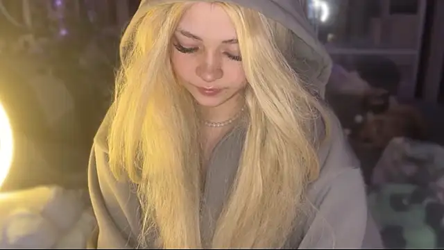 Snapshot of nikoli_naw chatting on 23, 2, 2026 nikoli naw online show from 23, 2, 2026