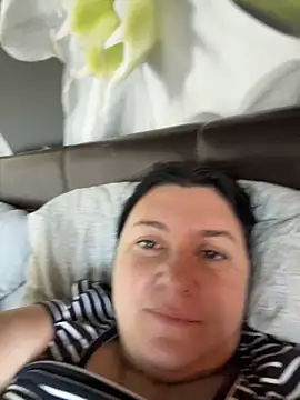 Snapshot of Liza_Will chatting on 21, 10, 2025 Liza Will online show from 21, 10, 2025