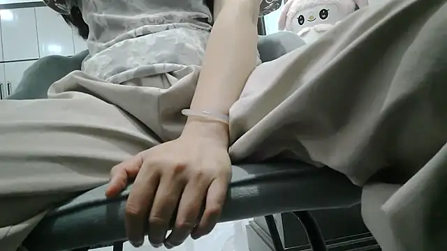 Emachiii online show from 9, 4, 2026