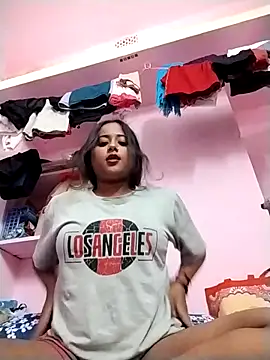 Snapshot of Fun__with__Prity chatting on 14, 9, 2025 Fun with Prity online show from 14, 9, 2025