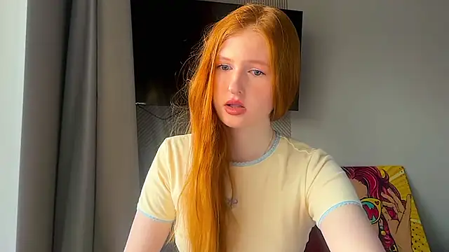 Snapshot of LuxXAngel chatting on 19, 7, 2026 LuxXAngel online show from 19, 7, 2026