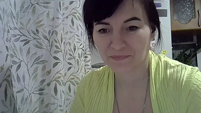 Krystal 82 online show from 1, 2, 2026