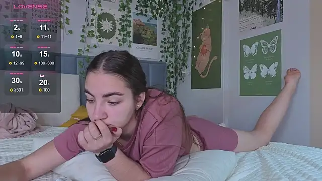 Ashley Pierce online show from 19, 9, 2025