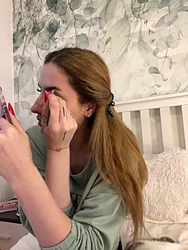 AriaAdda online show from 8, 4, 2026