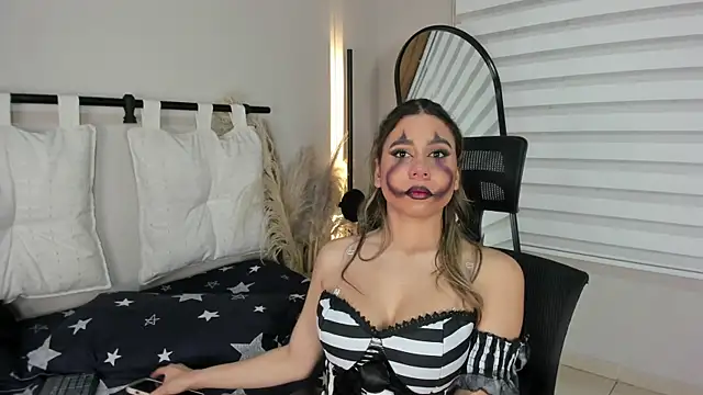 Snapshot of Rachell_criss chatting on 31, 10, 2025 Rachell criss online show from 31, 10, 2025