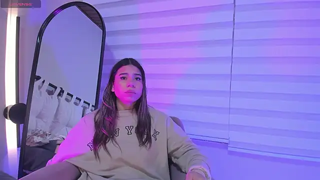 Snapshot of Rachell_criss chatting on 25, 2, 2026 Rachell criss online show from 25, 2, 2026