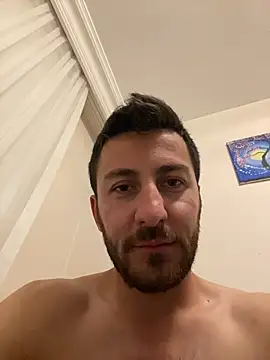 emredenizz07 online show from 8, 11, 2025