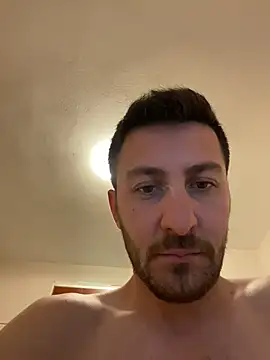 emredenizz07 online show from 2, 12, 2025