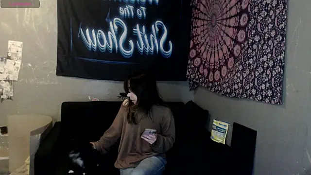 Snapshot of London_Ray chatting on 8, 10, 2025 London Ray online show from 8, 10, 2025