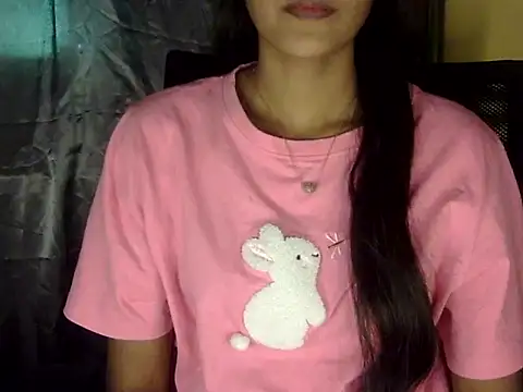 zara Khan0 online show from 3, 12, 2025