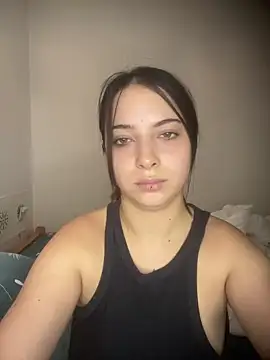 Snapshot of Bella__Booty chatting on 19, 10, 2025 Bella Booty online show from 19, 10, 2025