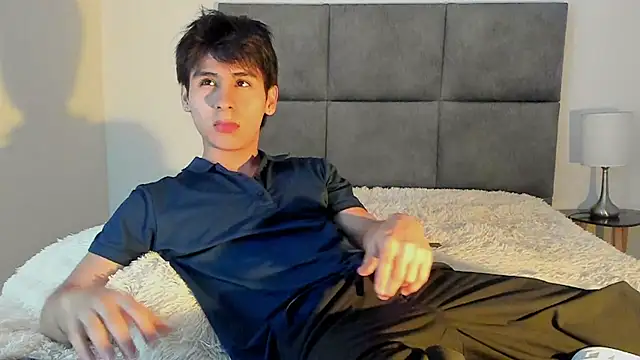 Snapshot of kaneky_07 chatting on 1, 10, 2025 kaneky 07 online show from 1, 10, 2025