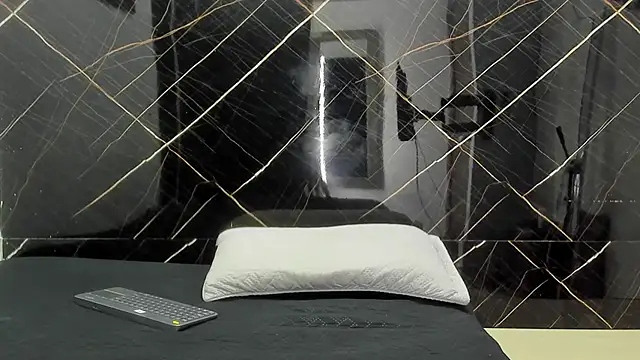  Axel 09 online show from 9, 4, 2026