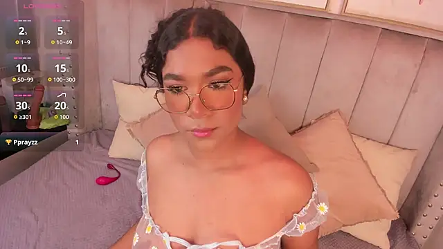 Seshat Hitt online show from 14, 11, 2025